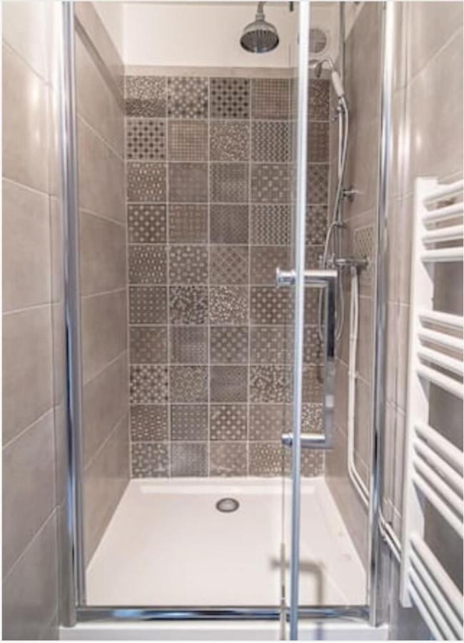 Le San Diego - Appartement 4 Pers Oullins-Lyon エクステリア 写真
